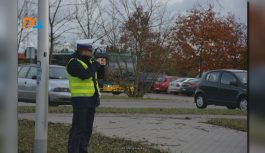 Tylko… szklanka, panie władzo! Tylko… szklanka, panie władzo!
