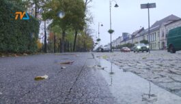 Dominujące poglądy garstki zaangażowanych.